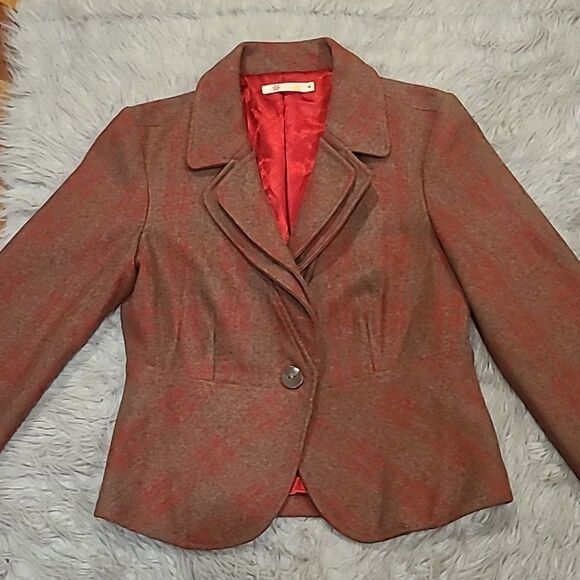 Tulle anthropologie wool brown and red plaid fitted jacket size medium - Picture 2 of 8